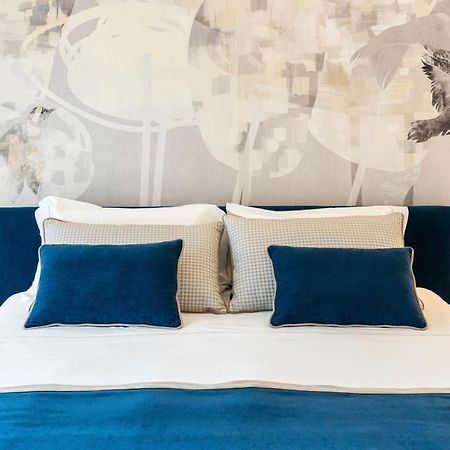 Ferienwohnung Donna Giacinta Blu Luxury Flat Bari Exterior foto