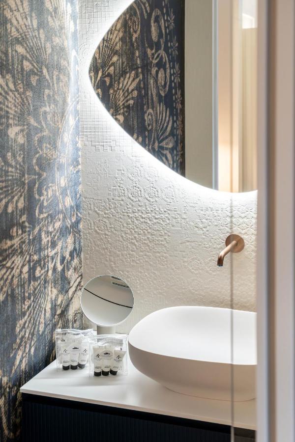 Ferienwohnung Donna Giacinta Blu Luxury Flat Bari Exterior foto
