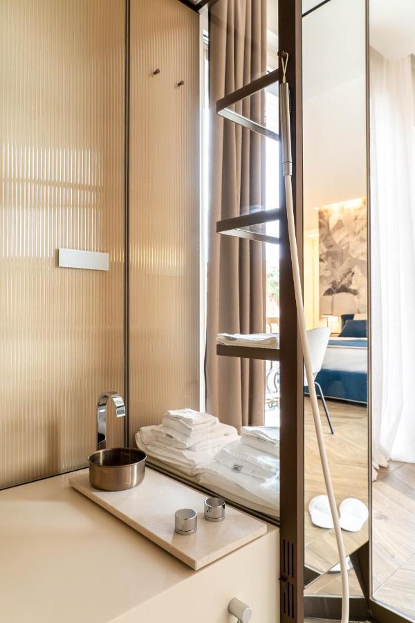 Ferienwohnung Donna Giacinta Blu Luxury Flat Bari Exterior foto